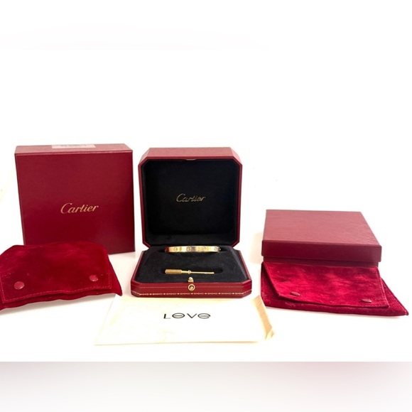 Cartier Yellow Gold Love Bracelet size 18 - Picture 1 of 11